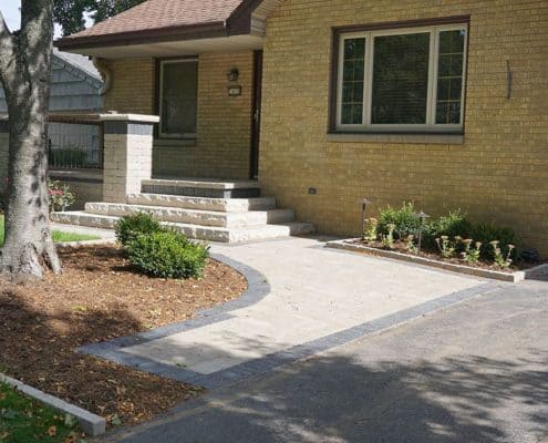 Front Paver Walkway